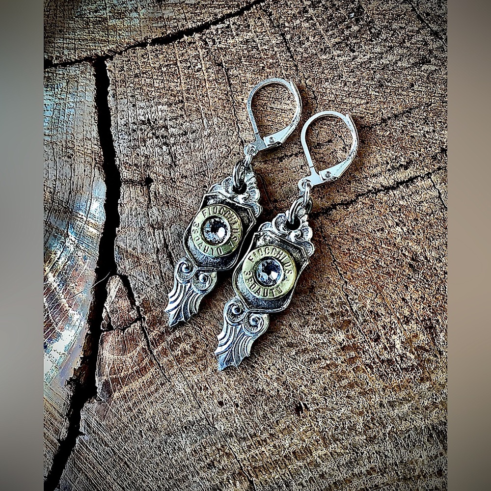 Earrings,380auto